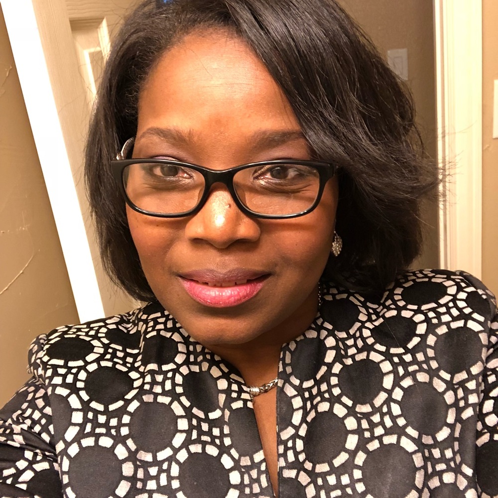 Meet your Posher, Latonya